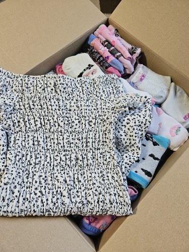 Paket mit kleidung mädchen - paket,